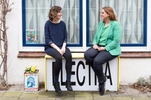 twee halfzussen